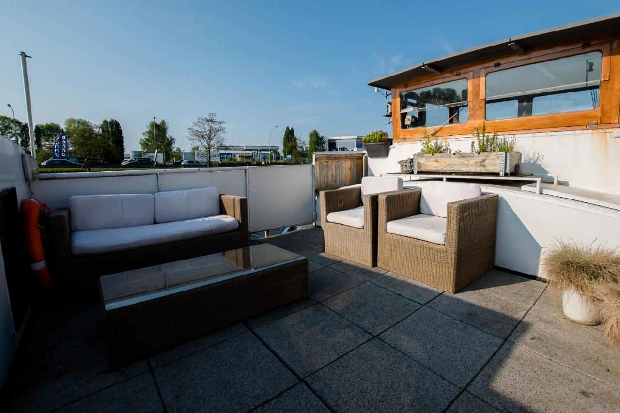 Houseboat Jana - With Sauna And Terrace Hotel Bruges Exterior foto